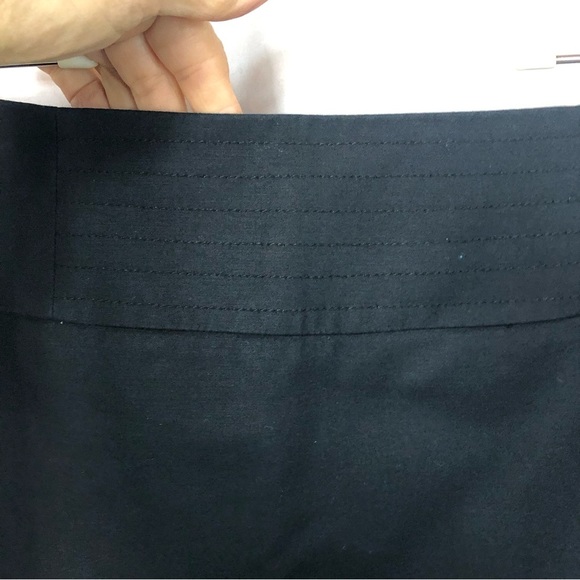 Banana Republic Women’s Slim Skirt Navy Fitted Business Topstitch on Waistband - Picture 4 of 8